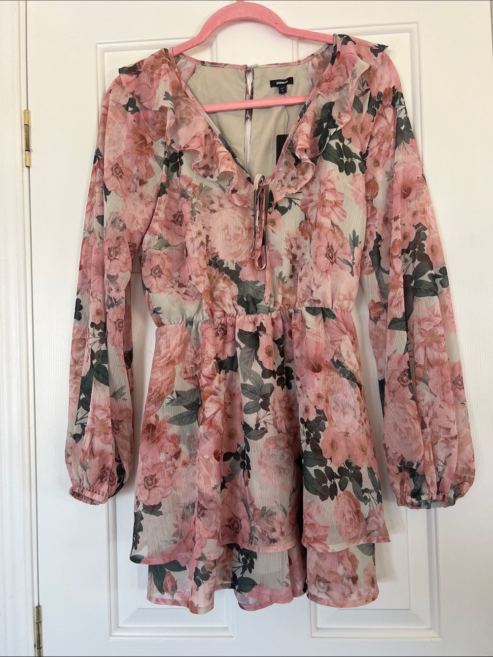 Express Pink Floral Ruffle V-Neck Peplum Tunic